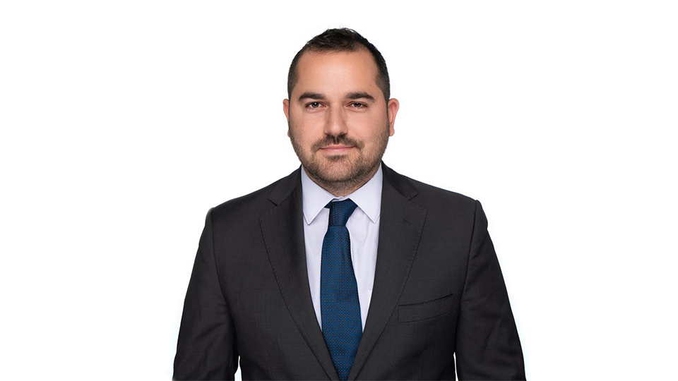 شركة رواسي لخدمات الطرق تجمع بين الخبرة العميقة  والحرص على تسليم المشاريع ضمن أعلى المعايير العالمية