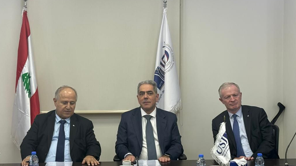 ليا اسوريكس تجدد شراكتها مع جامعة القديس يوسف في بيروت