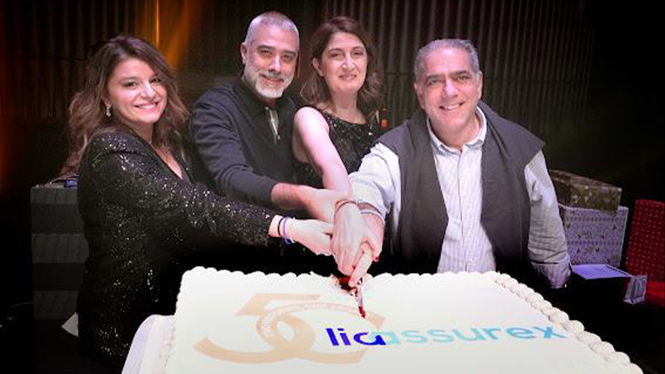 "ليا أسوريكس" تحتفل بنهاية العام مع موظفيها في أجواء من الفرح والنجاح...